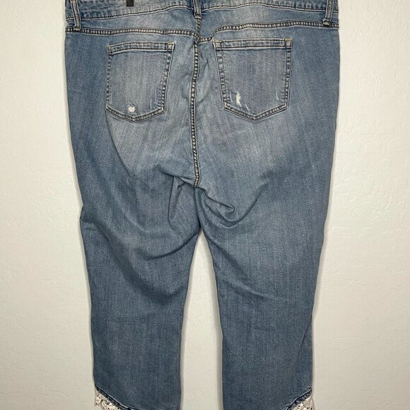 Torrid Skinny Crop Ankle Lace Hem Detail Size 22 #25 - Picture 8 of 8